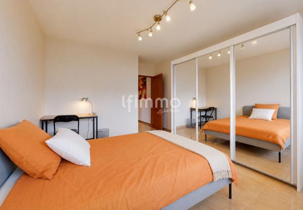Spacieux appartement de 110 m² - Balcons - Cave -Parking - Ascenseur