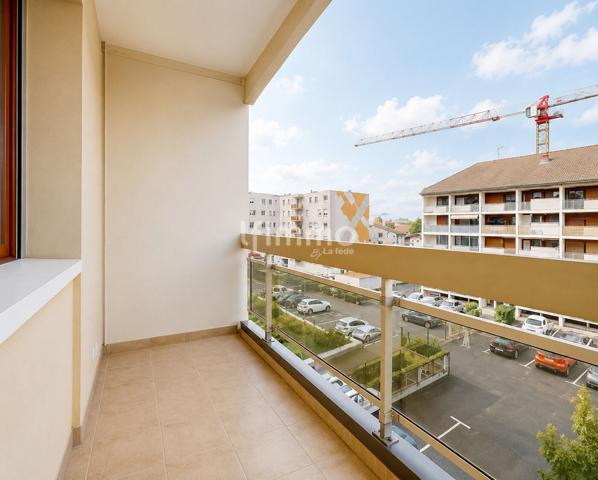 Spacieux appartement de 110 m² - Balcons - Cave -Parking - Ascenseur