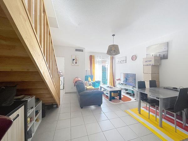 Maison Manosque 4 pièces 73.19 m² jardin clos et stationnement