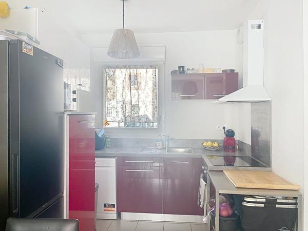 Maison Manosque 4 pièces 73.19 m² jardin clos et stationnement