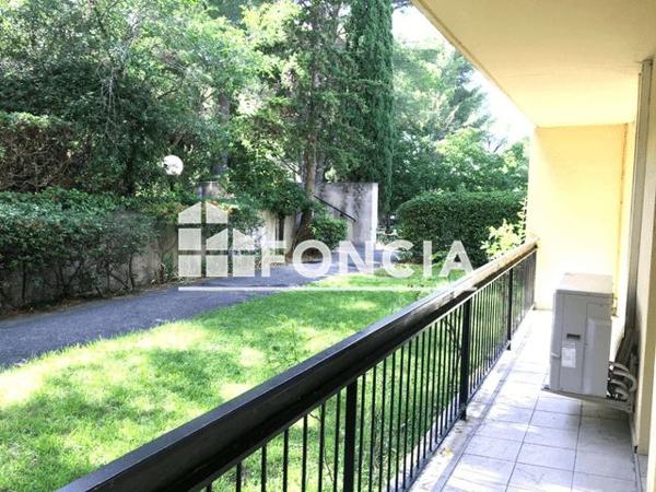 Location Appartement 3 pièces 60.29 m² - ALLEE ALBENIZ Marseille 13008