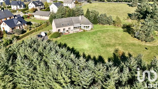 Maison à vendre 13 pièces 303 m² Saint-Chély-d'Apcher