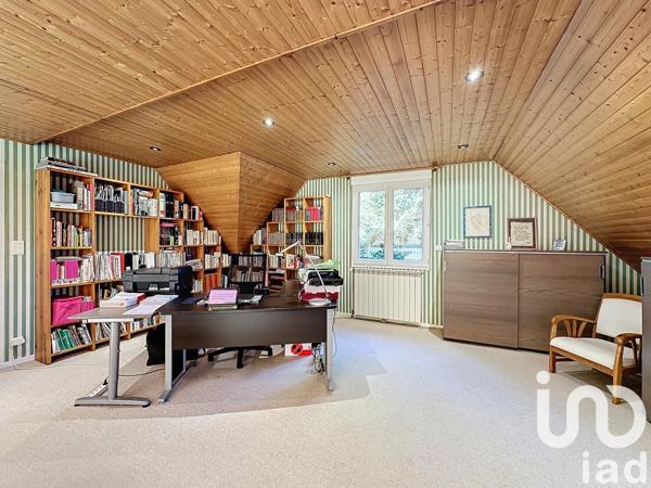 Maison à vendre 13 pièces 303 m² Saint-Chély-d'Apcher