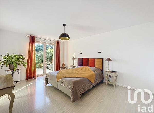 Maison à vendre 13 pièces 303 m² Saint-Chély-d'Apcher