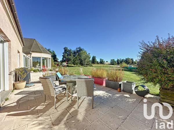 Maison à vendre 13 pièces 303 m² Saint-Chély-d'Apcher