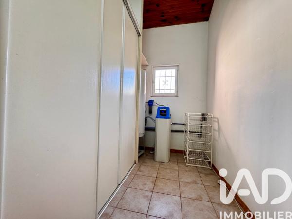 Maison à vendre 6 pièces 143 m² Saint-Maximin-la-Sainte-Baume