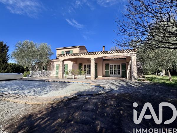 Maison à vendre 6 pièces 143 m² Saint-Maximin-la-Sainte-Baume