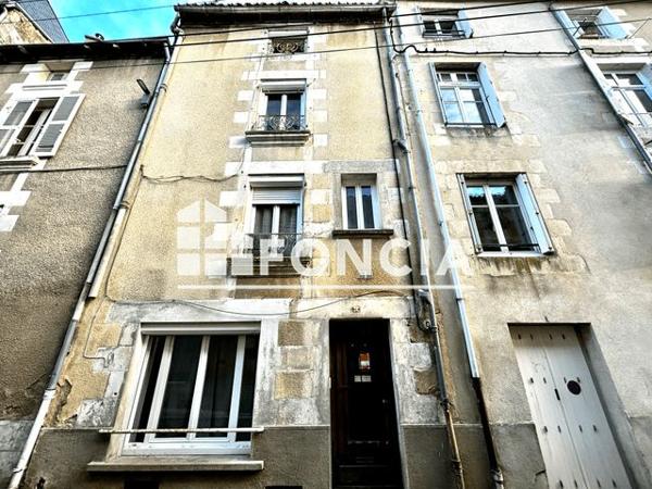 À vendre Immeuble 79.03 m² - Poitiers 86000