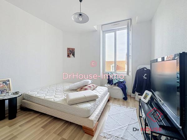 Immeuble à vendre 10 pièces de 197 m²