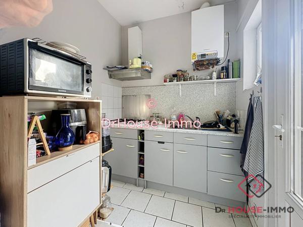 Immeuble à vendre 10 pièces de 197 m²