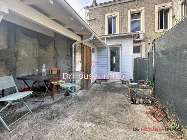 Immeuble à vendre 10 pièces de 197 m²
