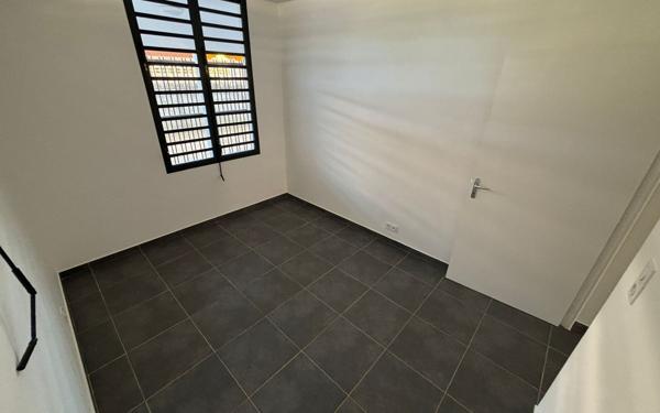 Appartement à louer    3 pièces • 74,39 m2 Cayenne