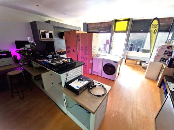 Local commercial à louer à Chagny en Saône-et-Loire (71150), ref : LOCAL