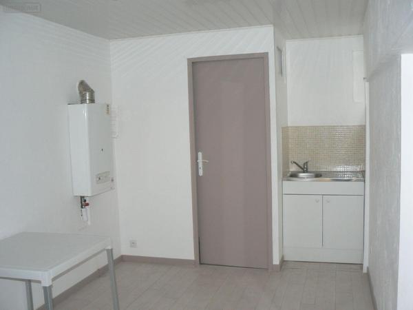 Local commercial à louer à Chagny en Saône-et-Loire (71150), ref : LOCAL