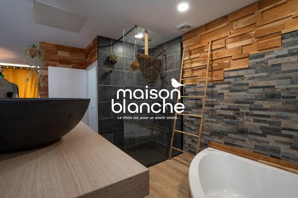 Grande maison atypique à 1.5 km des plages