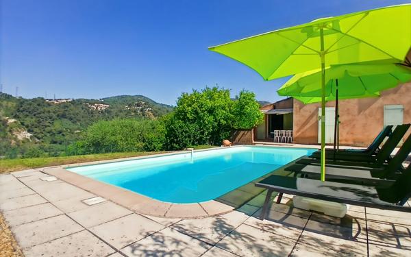 Maison à vendre    4 pièces • 105,81 m2 La Trinité