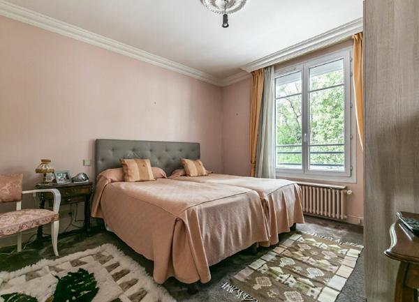 Maison à vendre    5 pièces •  Saint-Maur-des-Fossés