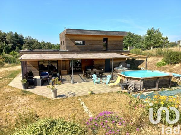 Maison à vendre 5 pièces 154 m² Saint-Romain-de-Lerps