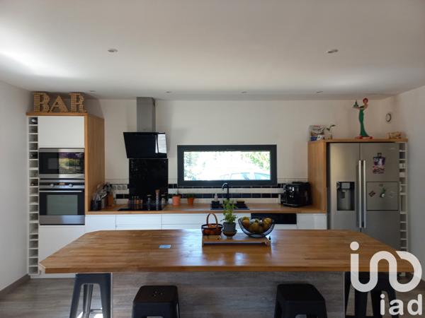 Maison à vendre 5 pièces 154 m² Saint-Romain-de-Lerps