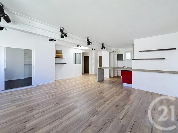 Appartement F4 à vendre  4 pièces - 76,62 m 2   LE KREMLIN BICETRE  - 94