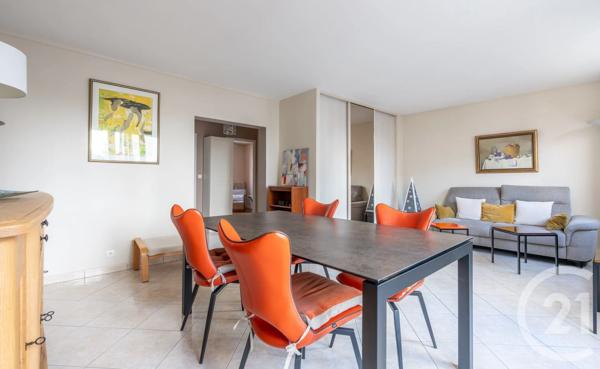 Appartement F5 à vendre  5 pièces - 108,51 m 2   ST MAUR DES FOSSES  - 94