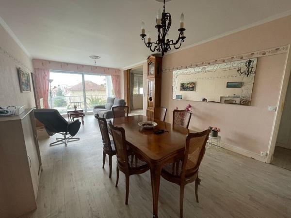 17200 ROYAN Appartement Royan centre 4 pièce(s) 107 m2