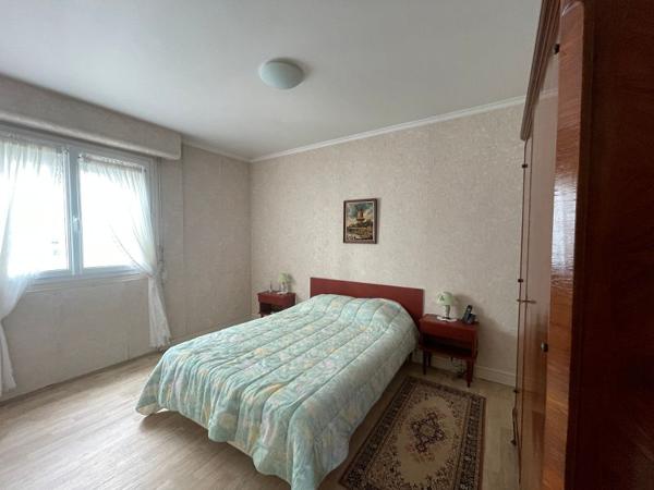 17200 ROYAN Appartement Royan centre 4 pièce(s) 107 m2