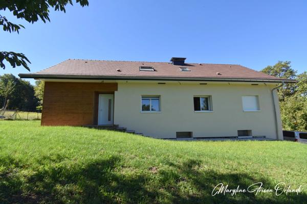 Exclusivité : un duplex d’exception – 140 m² habitables + Garage double + Jardin