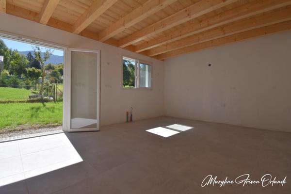 Exclusivité : un duplex d’exception – 140 m² habitables + Garage double + Jardin