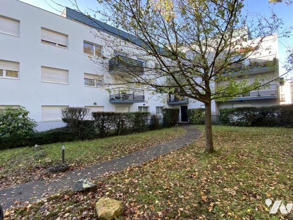 APPARTEMENT T2 -  40m² - GARAGE FERME 
