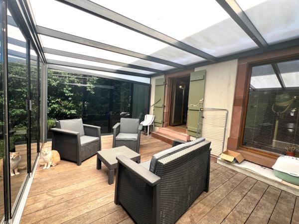 Maison
                                                                                                                                                                                                                                                                                                                        7 pièce(s)                                                                                                                                                                                                          5 chambre(s)                                                                                                                                                                                                          150  m²