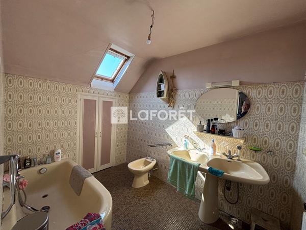 Achat immeuble près de GAMACHES - 5 pièce(s) - 100 m² - 129 600 €