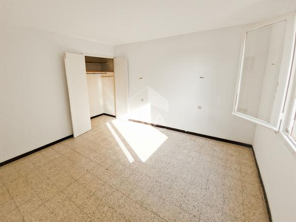 Appartement Salon-de-provence 4 pièce(s) 78.20m2