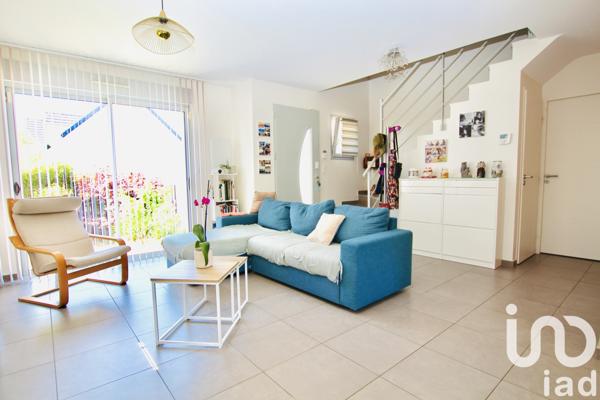 Maison à vendre 8 pièces 145 m² Évry-Grégy-sur-Yerre