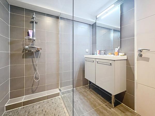 Maison à vendre 6 pièces BEAUMONT (74)