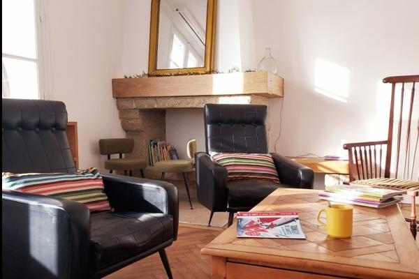 SECTEUR TREGUIER - Hébergement pour 15 personnes sur 216 m², les pieds dans l'eau