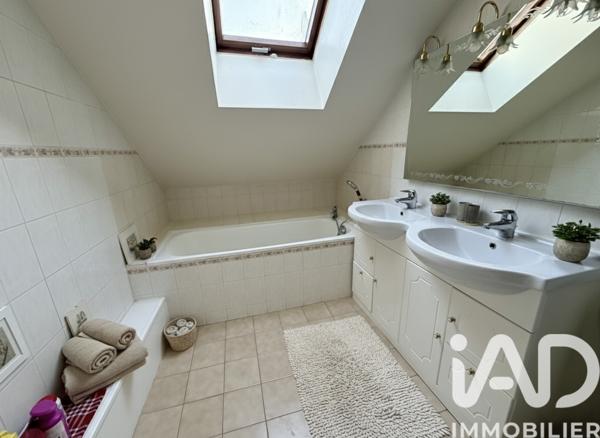 Maison à vendre 4 pièces 60 m² Pont-Sainte-Maxence