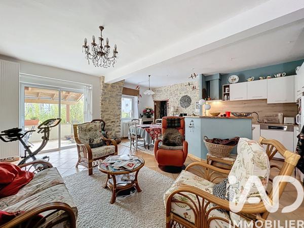 Maison à vendre 7 pièces 156 m² La Cavalerie