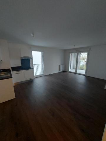 T3 NEUF BASSIN A FLOT