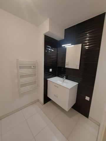 T3 NEUF BASSIN A FLOT