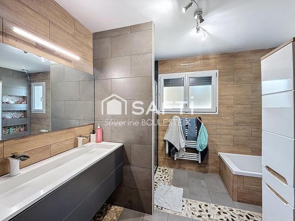 Maison récente 127 m² sur terrain de 1 363 m² – Confort et modernité