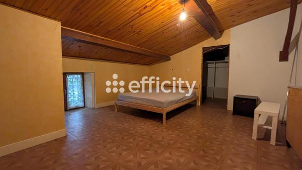 Maison 6 pièces - 199 m² Exclusivité efficity