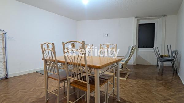 Maison 6 pièces - 199 m² Exclusivité efficity