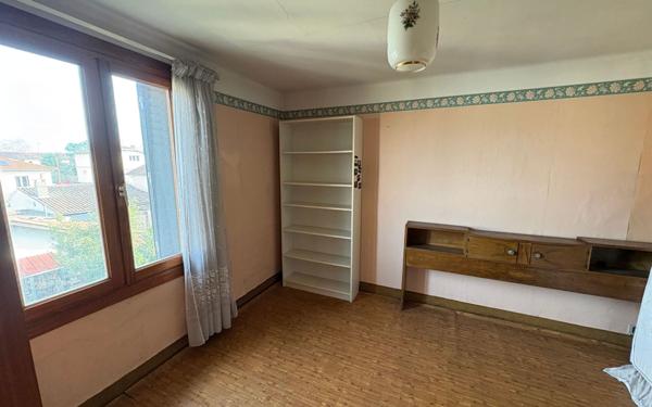 Maison à vendre    4 pièces • 84,02 m2 Toulouse