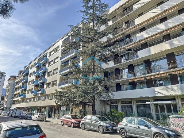 Immeuble à vendre GRENOBLE (38)