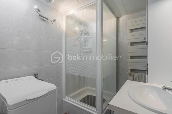 Maison traditionnelle de 268 m²