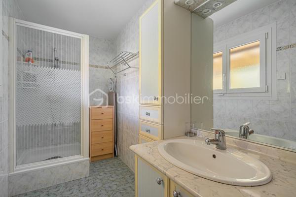 Maison traditionnelle de 268 m²