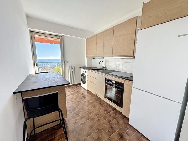 Nice (06200) NICE - 2P Rénové - Terrasse vue mer & Garage