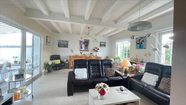 Maison à vendre à La Flotte en Charente-Maritime (17630), ref : 17112-353