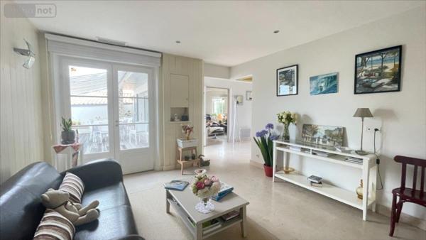 Maison à vendre à La Flotte en Charente-Maritime (17630), ref : 17112-353